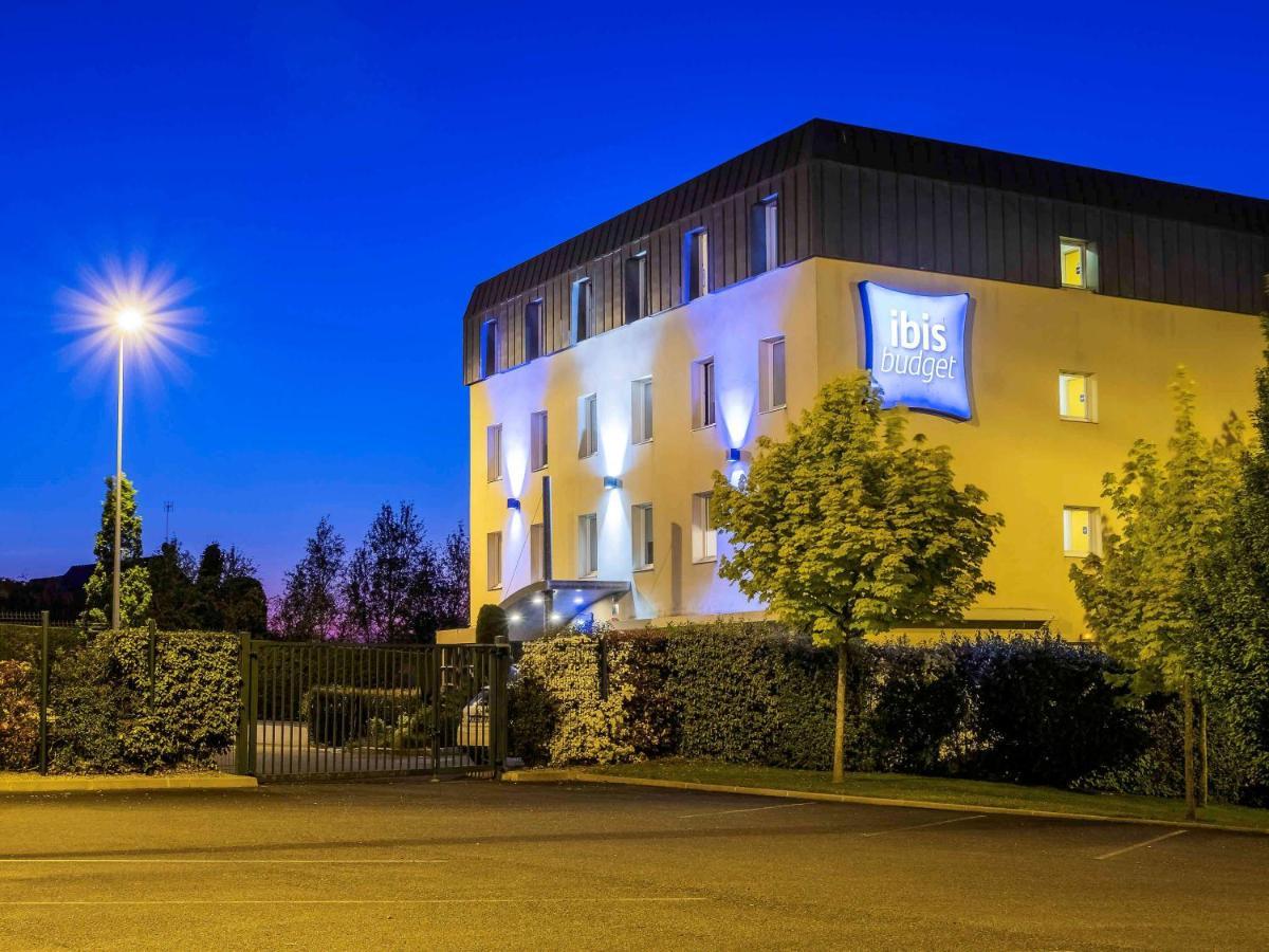 Ibis Budget Amboise Esterno foto